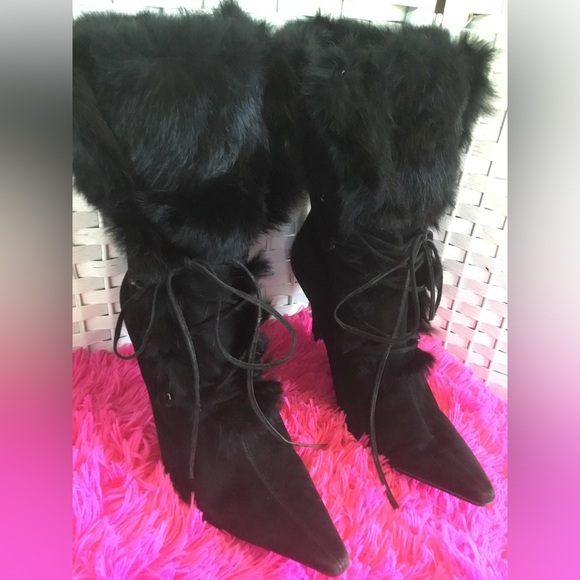 💝See New Listing💝 Enzo Angiolini Black Lace up Leather Boots Fur 9 1/2 M  GUC - Picture 3 of 13